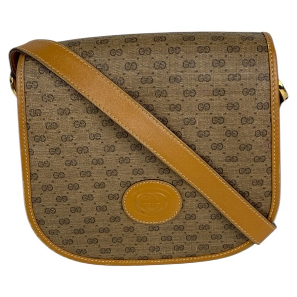 GUCCI Leather Crossbody ~EUC - Picture 3 of 17